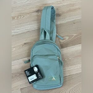 Adidas Essentials 2 Crossbody